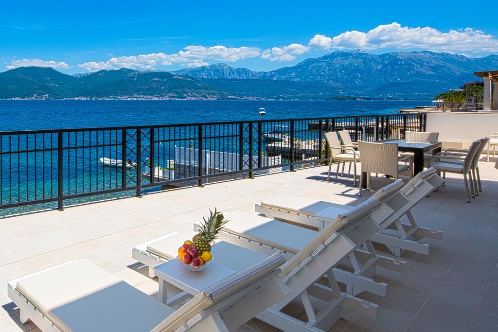 Villa Krasici Tivat Buitenkant foto