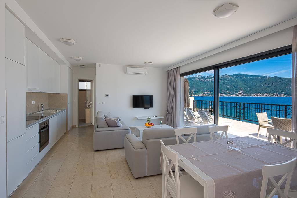 Villa Krasici Tivat Buitenkant foto