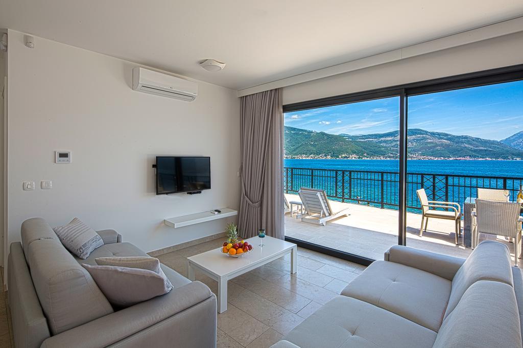 Villa Krasici Tivat Buitenkant foto