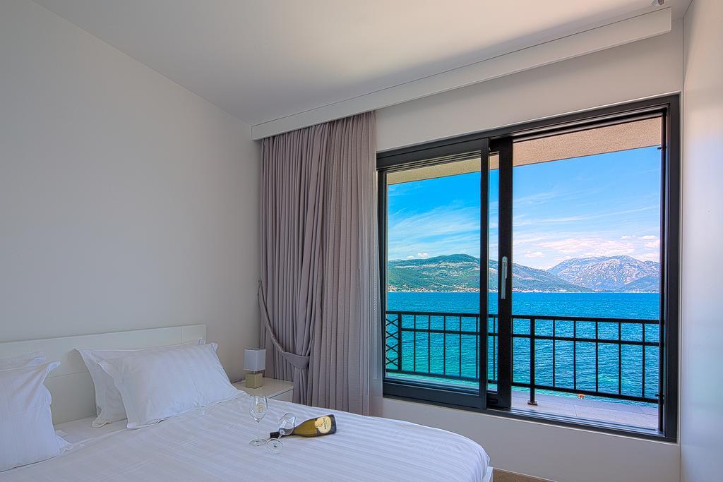 Villa Krasici Tivat Buitenkant foto